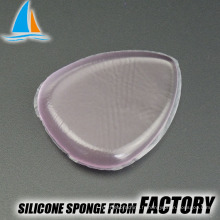 Le silicone en forme de feuille fait une houppette de poudre cosmétique